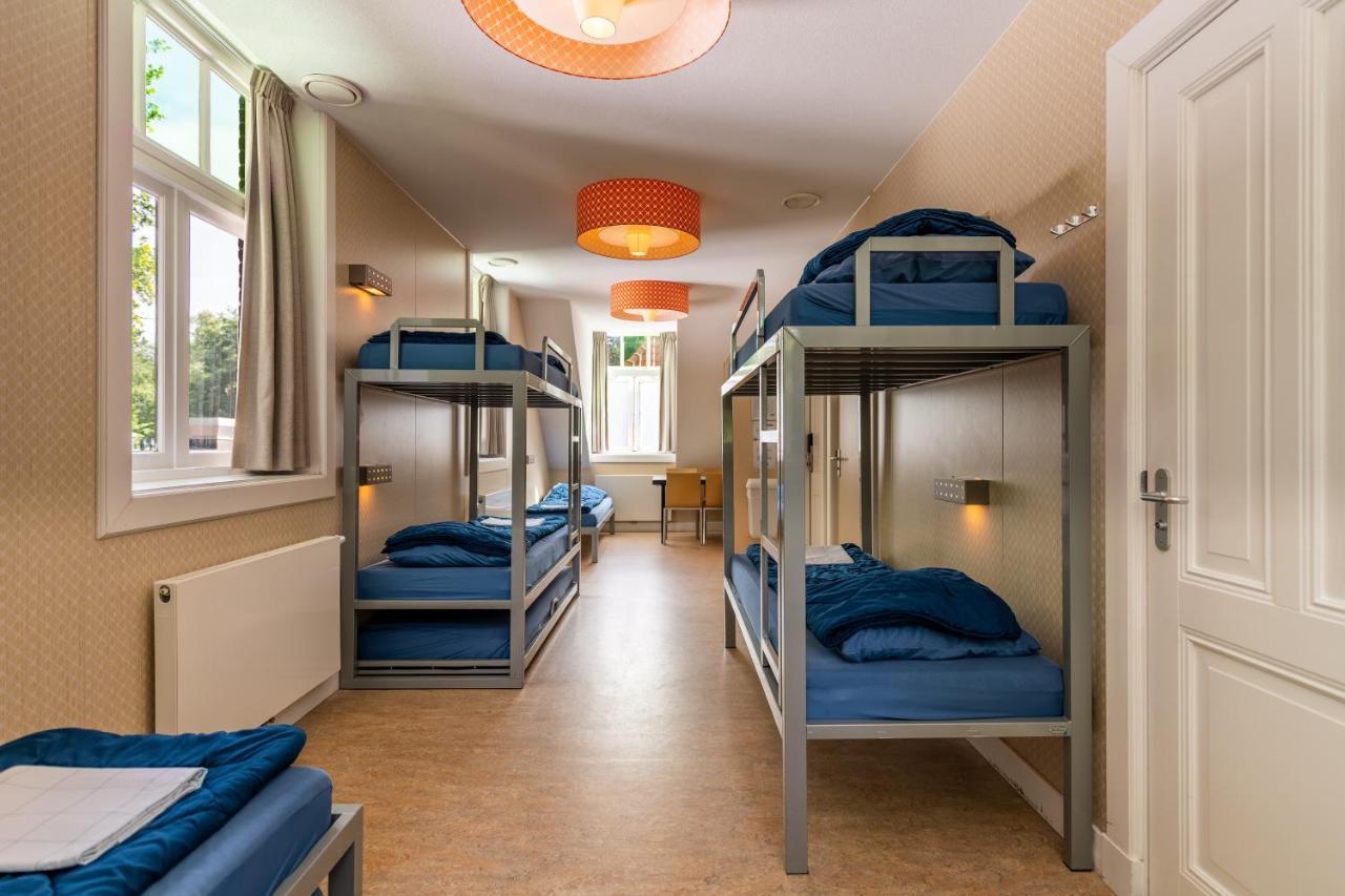 Zimmer mit eigenem Bad und Dusche (6 Personen)